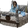 Rabatt 🤩 Iron Studios Der Exorzist: Possessed Regan McNeil - Deluxe Art Scale Statue ✔️ -Produkte Verkaufsgeschäft iron studios der exorzist possessed regan mcneil deluxe limited edition art scale statue IS95275 2